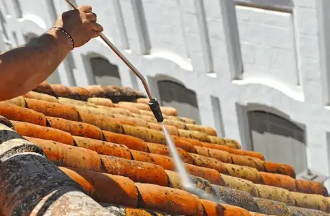 Nettoyage de toitures - Monflanquin